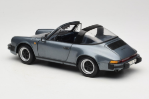 Porsche 911 SC Argent Minichamps 1:18 100063060 Métal Moulé — image 7 sur 8