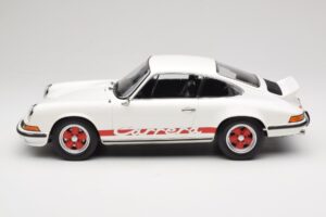 Porsche 911 Carrera RS 2.7 Grand Prix White With Red Norev 1:12 127514 Métal Moulé — image 3 sur 6