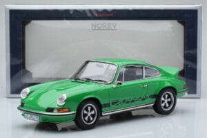 Porsche 911 Carrera RS 2.7 Vert Norev 1:18 187680 Métal Moulé — image 6 sur 6