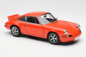 Porsche 911 Carrera RS 2.7 Orange AUTOart 1:18 78057 Métal Moulé — image 6 sur 8