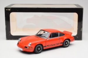 Porsche 911 Carrera RS 2.7 Orange & Bandes Noires AUTOart 1:18 78054 Métal Moulé — image 8 sur 8