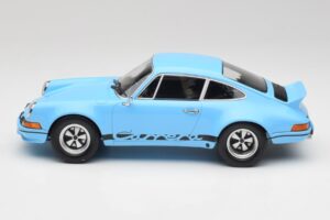 Porsche 911 Carrera RSR Bleu & Noir Minichamps 1:18 107065021 Métal Moulé — image 3 sur 6