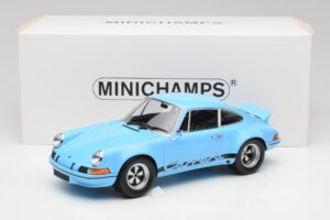 Porsche 911 Carrera RSR Bleu & Noir Minichamps 1:18 107065021 Métal Moulé — image 6 sur 6