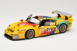 Porsche 911 GT1 #1 D. Rohr / R. Pilgrim / A. McNish 1997 UT Models 1:18 39724 Métal Moulé — image 2 sur 8