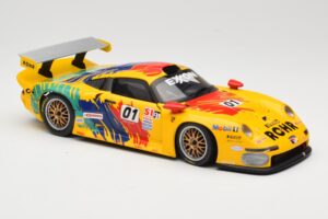Porsche 911 GT1 #1 D. Rohr / R. Pilgrim / A. McNish 1997 UT Models 1:18 39724 Métal Moulé — image 6 sur 8