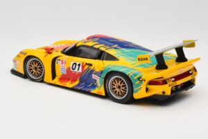 Porsche 911 GT1 #1 D. Rohr / R. Pilgrim / A. McNish 1997 UT Models 1:18 39724 Métal Moulé — image 7 sur 8