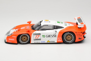 Porsche 911 GT1 Marlboro #17 E. Collard / M. Baldi FIA GT Championship 1997 UT Models 1:18 39722 Métal Moulé — image 4 sur 8