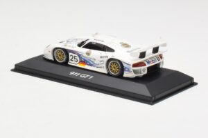 Porsche 911 GT1 #25 Warsteiner 24 Hours of Le Mans 1997 Minichamps 1:43 WAP02003197 Métal Moulé — image 3 sur 4