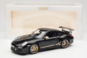 Porsche 911 997 GT3 RS Noir Norev 1:18 187563 Métal Moulé — image 8 sur 8