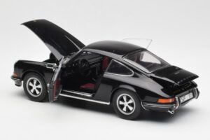 Porsche 911 S Noir Schuco 1:18 450047200 Métal Moulé — image 5 sur 8