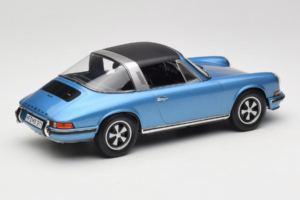 Porsche 911 S Targa Blue Metallic Norev 1:18 187646 Métal Moulé — image 3 sur 8