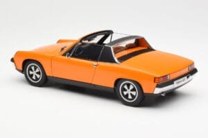 Porsche 914/6 Targa Orange AUTOart 1:18 77932 Métal Moulé — image 7 sur 8