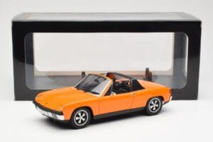 Porsche 914/6 Targa Orange AUTOart 1:18 77932 Métal Moulé — image 8 sur 8
