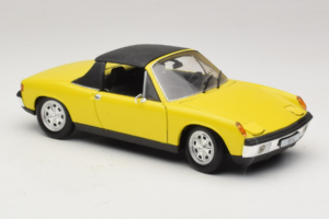 Porsche 914 Jaune Revell 1:18 8976 Métal Moulé — image 6 sur 8