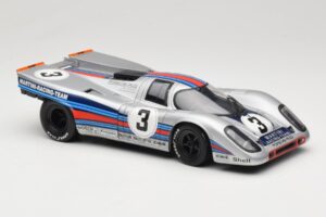 Porsche 917K #3 Martini V. Elford / G. van Lennep 12 Hours of Sebring Winner 1971 Eagles Race 1:18 905002 Métal Moulé — image 4 sur 6