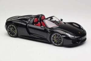 Porsche 918 Spyder Basalte Noir Métallique Minichamps 1:18 110062431 Métal Moulé — image 6 sur 8