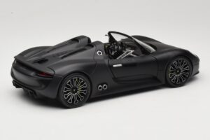 Porsche 918 Spyder Matte Black Minichamps 1:18 110060031 Métal Moulé — image 3 sur 8