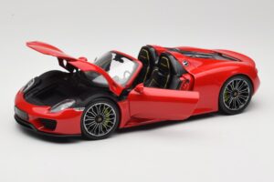 Porsche 918 Spyder Rouge Minichamps 1:18 110062435 Métal Moulé — image 2 sur 8