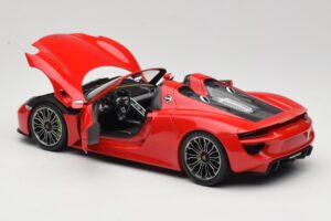 Porsche 918 Spyder Rouge Minichamps 1:18 110062435 Métal Moulé — image 5 sur 8