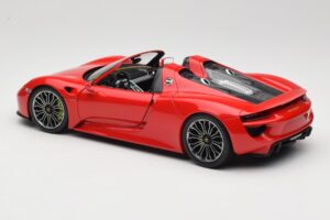 Porsche 918 Spyder Rouge Minichamps 1:18 110062435 Métal Moulé — image 7 sur 8