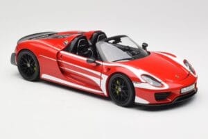 Porsche 918 Spyder Weissach Package Rouge & Rayures Blanches Minichamps 1:18 110062442 Métal Moulé — image 7 sur 9