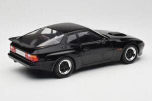 Porsche 924 Carrera GT Noir MCG 1:18 MCG18198 Métal Moulé — image 2 sur 6