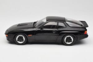 Porsche 924 Carrera GT Noir MCG 1:18 MCG18198 Métal Moulé — image 3 sur 6