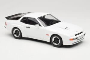 Porsche 924 Carrera GT Blanc MCG 1:18 MCG18197 Métal Moulé — image 4 sur 6