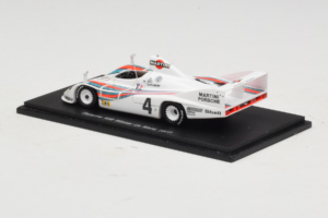 Porsche 936/77 #4 J. Barth / H. Haywood / J. Ickx Martini 24 Hours of Le Mans Winner 1977 Spark 1:43 43LM77 Résine — image 3 sur 4