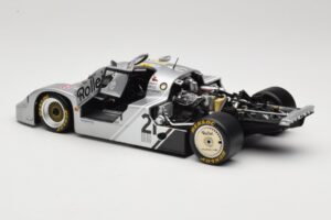 Porsche 956L #21 Rollei A. de Cadenet / C. Ballot-Lena 24 Hours of Le Mans 1984 Minichamps 1:18 183846921 Métal Moulé — image 5 sur 8