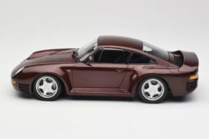 Porsche 959 Dark Red Metallic Minichamps 1:18 155066204 Métal Moulé — image 5 sur 6