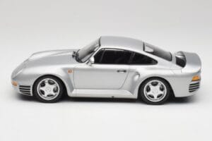 Porsche 959 Argent Métallisé Minichamps 1:18 155066201 Métal Moulé — image 3 sur 6