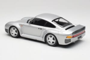 Porsche 959 Argent Métallisé Minichamps 1:18 155066201 Métal Moulé — image 5 sur 6