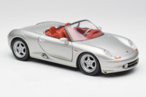 Porsche Boxster 986 Argent Maisto 1:18 37800-M3 Métal Moulé — image 6 sur 8