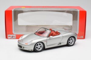 Porsche Boxster 986 Argent Maisto 1:18 37800-M3 Métal Moulé — image 8 sur 8