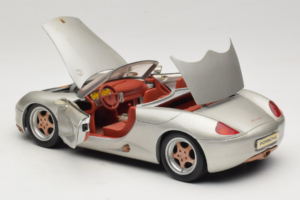Porsche Boxster 986 Concept Argent Maisto 1:18 50231 Métal Moulé — image 5 sur 8