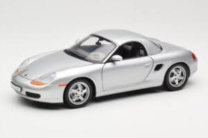 Porsche Boxster 986 Hard Top Argent UT Models 1:18 27854 Métal Moulé
