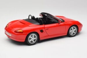 Porsche Boxster S 986 Guards Rouge UT Models 1:18 27861-M1 Métal Moulé — image 3 sur 8