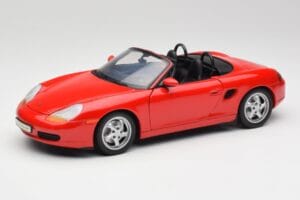 Porsche Boxster S 986 Guards Rouge UT Models 1:18 27861-M1 Métal Moulé