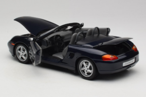 Porsche Boxster 986 S Night Blue UT Models 1:18 WAP021006-R1 Métal Moulé — image 5 sur 8