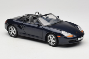 Porsche Boxster 986 S Night Blue UT Models 1:18 WAP021006-R1 Métal Moulé — image 6 sur 8
