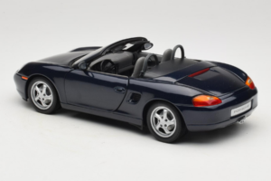 Porsche Boxster S 986 Night Blue UT Models 1:18 WAP021006 Métal Moulé — image 6 sur 7