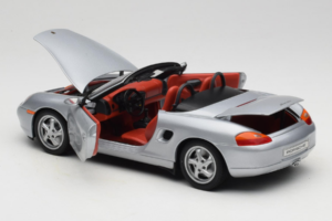 Porsche Boxster S 986 Argent UT Models 1:18 WAP021007 Métal Moulé — image 5 sur 8
