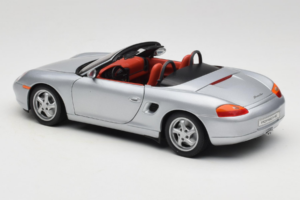 Porsche Boxster S 986 Argent UT Models 1:18 WAP021007 Métal Moulé — image 7 sur 8