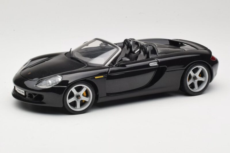 Porsche Carrera GT 980 Noir Maisto 1:18 36622 Métal Moulé