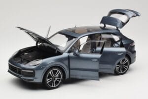 Porsche Cayenne 958 Turbo S Blue Metallic Minichamps 1:18 110066070 Métal Moulé — image 2 sur 8