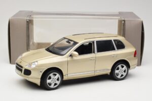 Porsche Cayenne S 955 Beige Maisto 1:18 WAPC2100213 Métal Moulé — image 8 sur 8