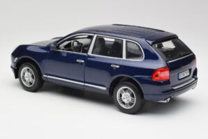 Porsche Cayenne S 9PA Dark Sea Bleu Métallisé Maisto 1:18 31635 Métal Moulé — image 7 sur 8