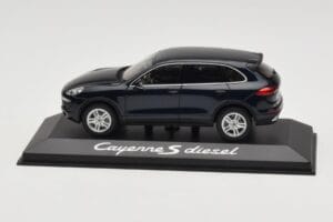 Porsche Cayenne 958 S Diesel Blue Metallic Minichamps 1:43 WAP0200080E Métal Moulé