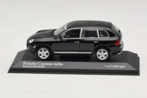 Porsche Cayenne 955 Turbo Black Metallic Minichamps 1:43 400061080 Métal Moulé